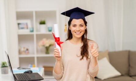 Bachelor's degree online program