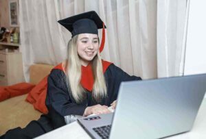 Bachelor degree education online